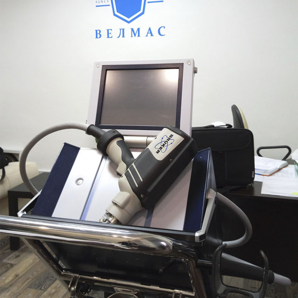 Оптико-эмиссионный спектрометр Q4 MOBILE Оптико-эмиссионный спектрометр Q4 MOBILE