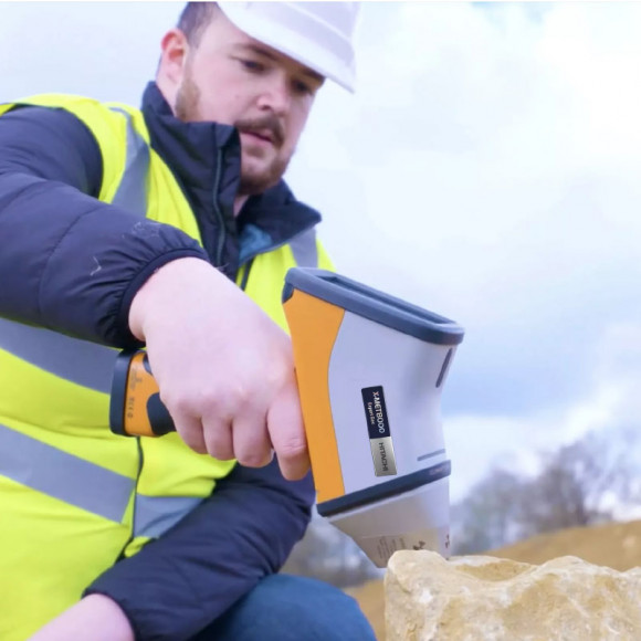 Портативный анализатор X-MET 8000 Expert Geo Портативный анализатор X-MET 8000 Expert Geo