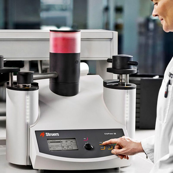 Автоматический электрогидравлический пресс CitoPress-30 Автоматический электрогидравлический пресс CitoPress-30