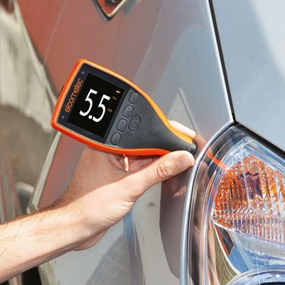 Цифровой толщиномер автомобильных покрытий Elcometer 311 Цифровой толщиномер автомобильных покрытий Elcometer 311