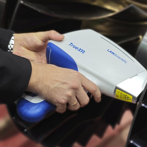 Анализатор металлов РФА TrueXR — портативный рентгенофлуоресцентный спектрометр Анализатор металлов РФА TrueXR — портативный рентгенофлуоресцентный спектрометр